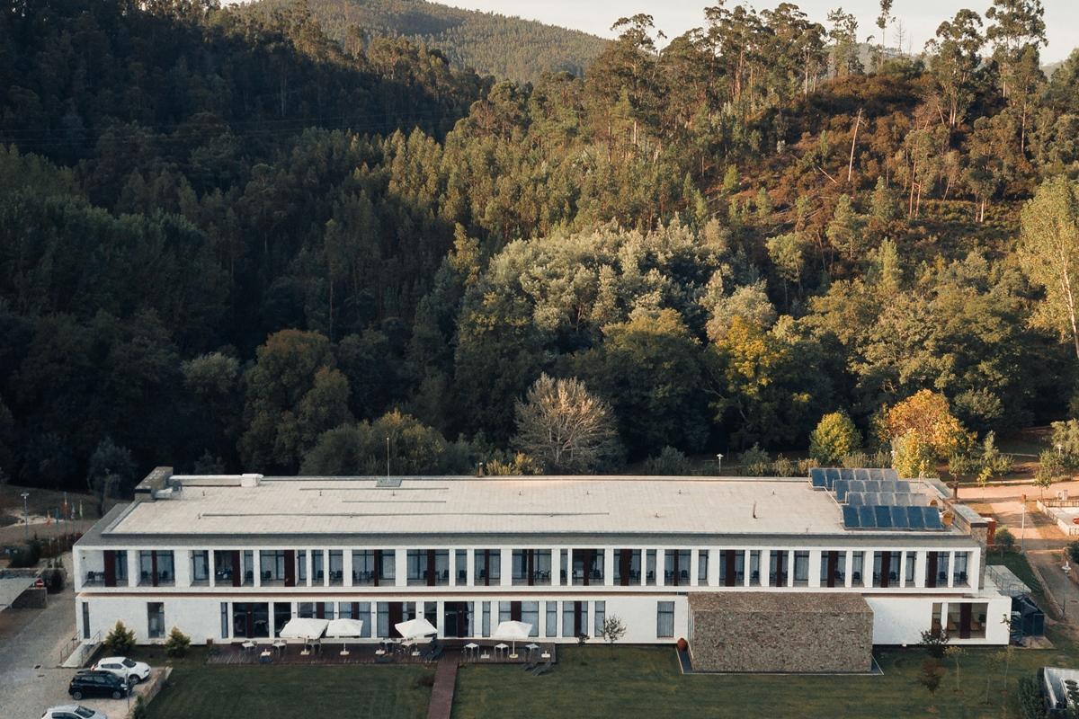 Hotel Parque Serra Da Lousa Miranda do Corvo Exterior photo